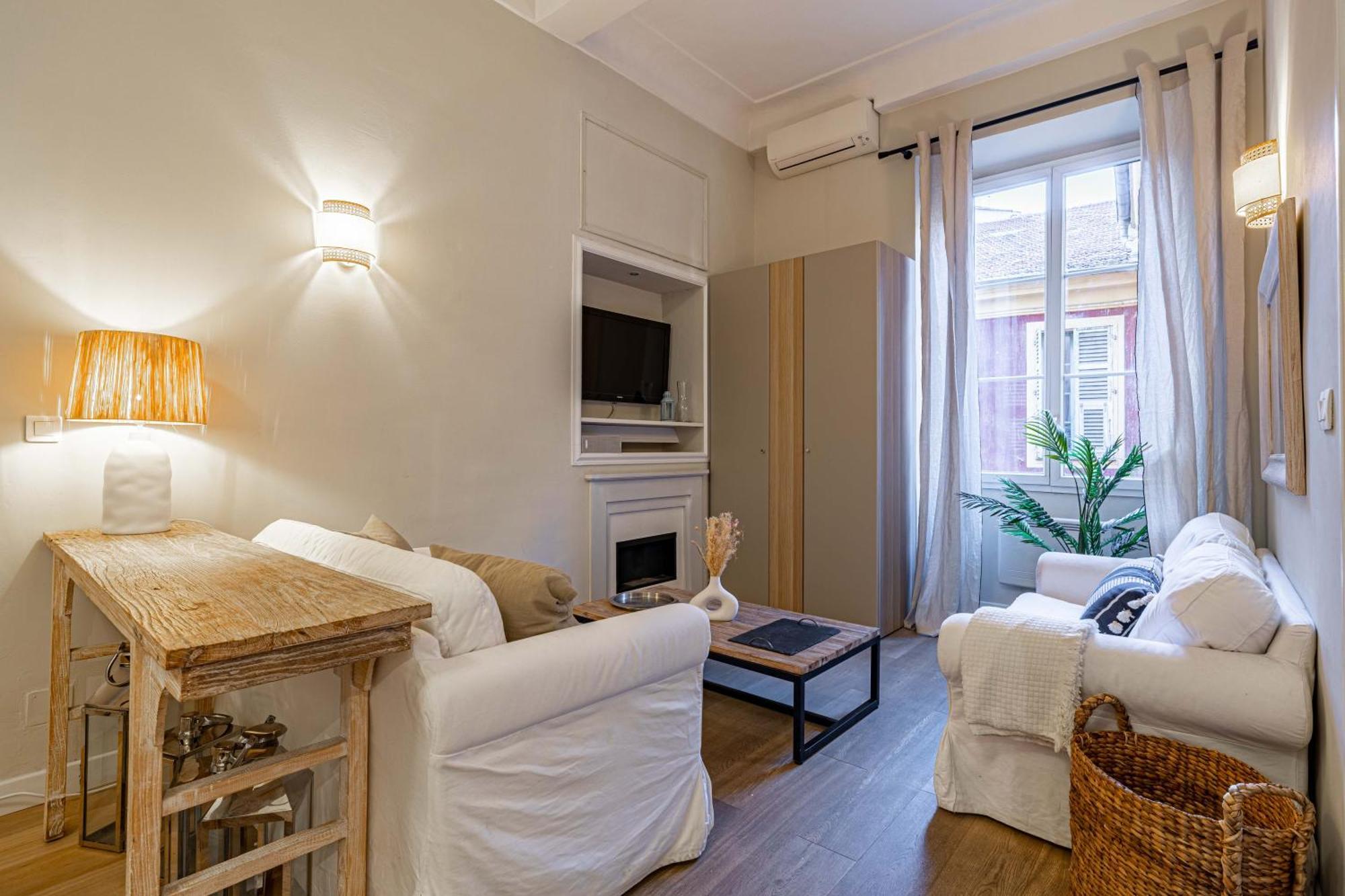 New!Chic Oasis Apt, Heart Of Nice, Family Friendly, Walking To The Beach! Buitenkant foto